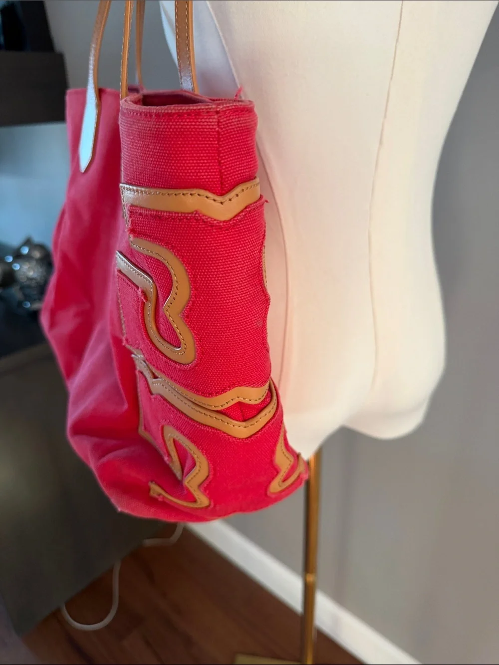 AUTHENTIC TORY BURCH TOTE